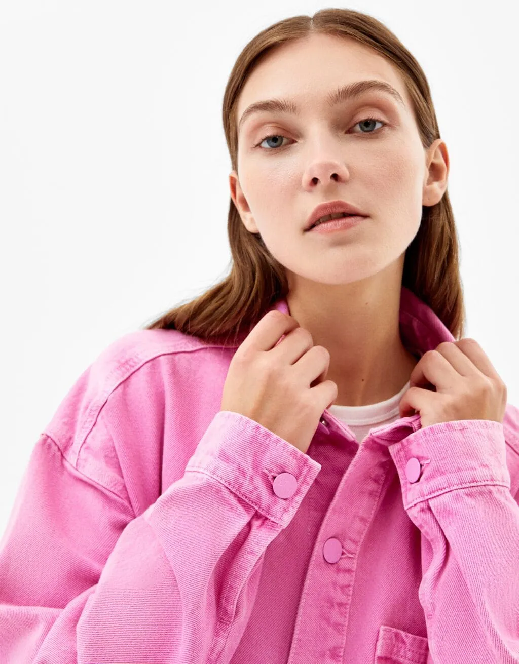 Farbige Hemdjacke aus Denim